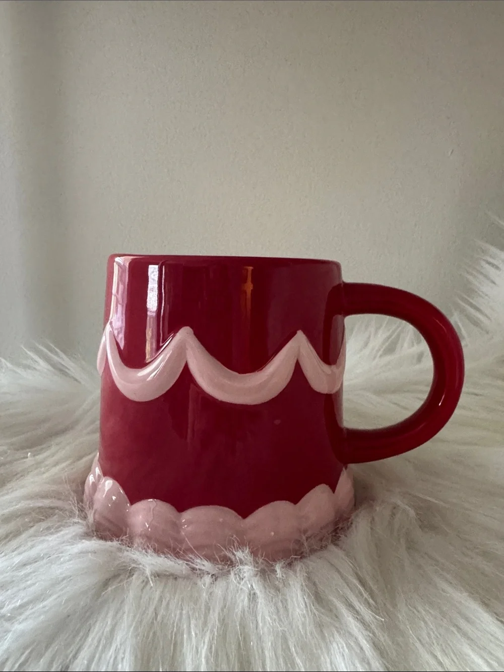 Target Bullseye Playground Valentine’s Day Red Frosted Cake Ceramic Mug